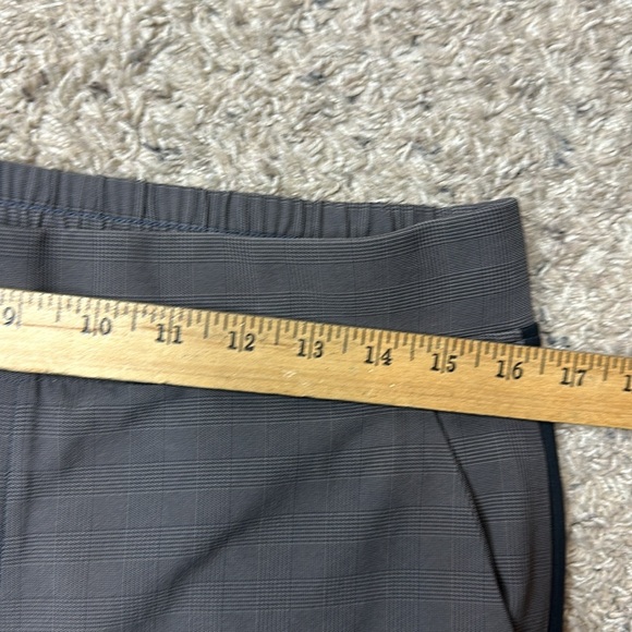 Athleta BROOKLYN PLAID ANKLE PANT Size 10 - Picture 4 of 9